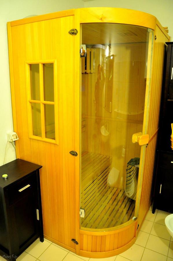 Apartments Mali Raj Dolenci المظهر الخارجي الصورة