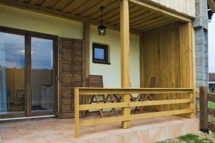 Apartments Mali Raj Dolenci المظهر الخارجي الصورة